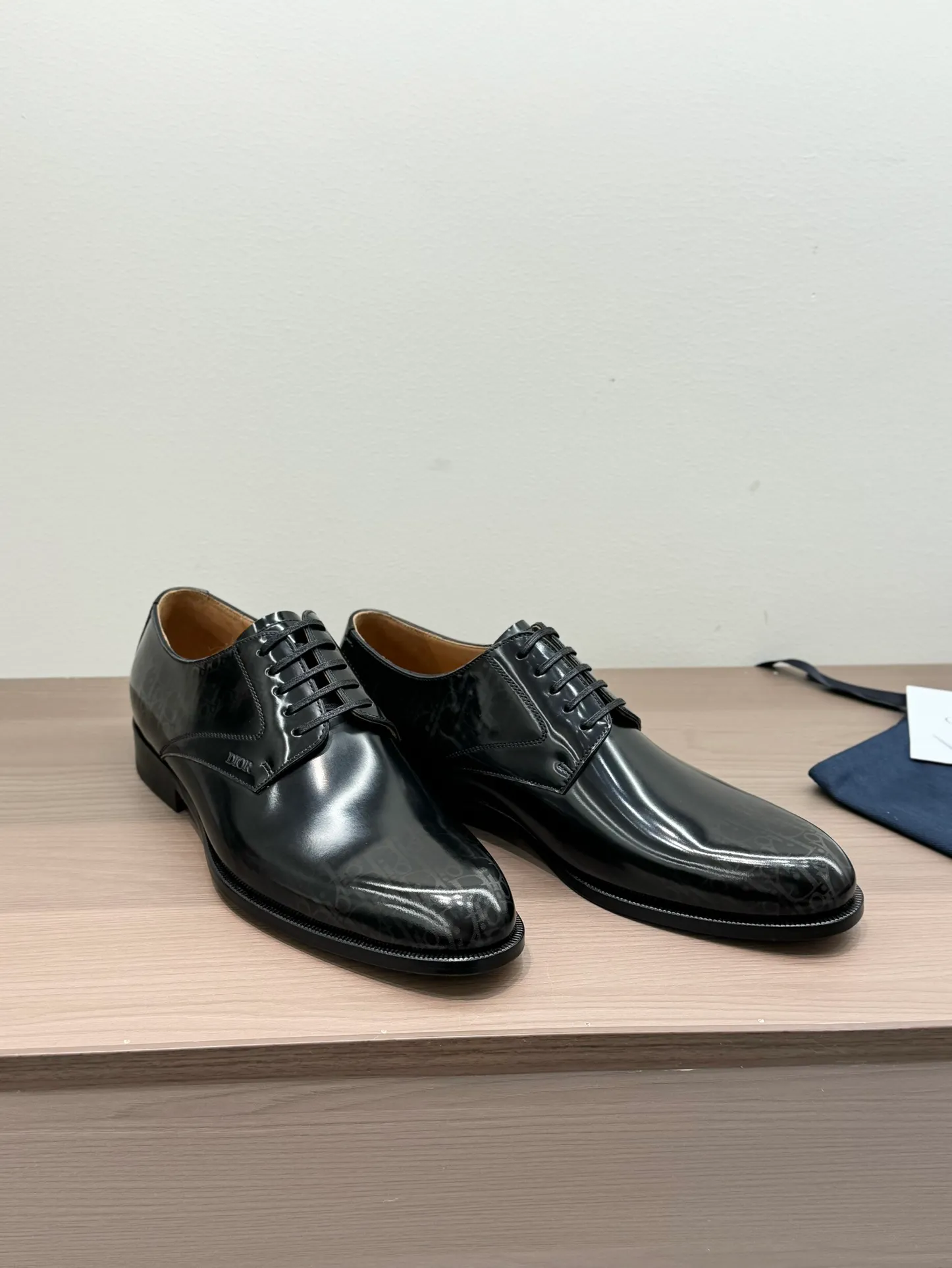 940💰 Dior high-end men's boutique casual leather shoes, imported cowhide upper, water-dyed cowhide lining, imported genuine leather outsole, perfect details, standard code 39-44 (38.45.46 customized, non-returnable and non-exchangeable),